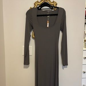 NWT Gunmetal long sleeve Skims dress